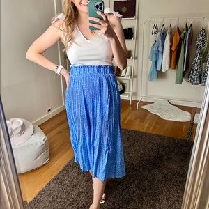 NWT Midi Skirt